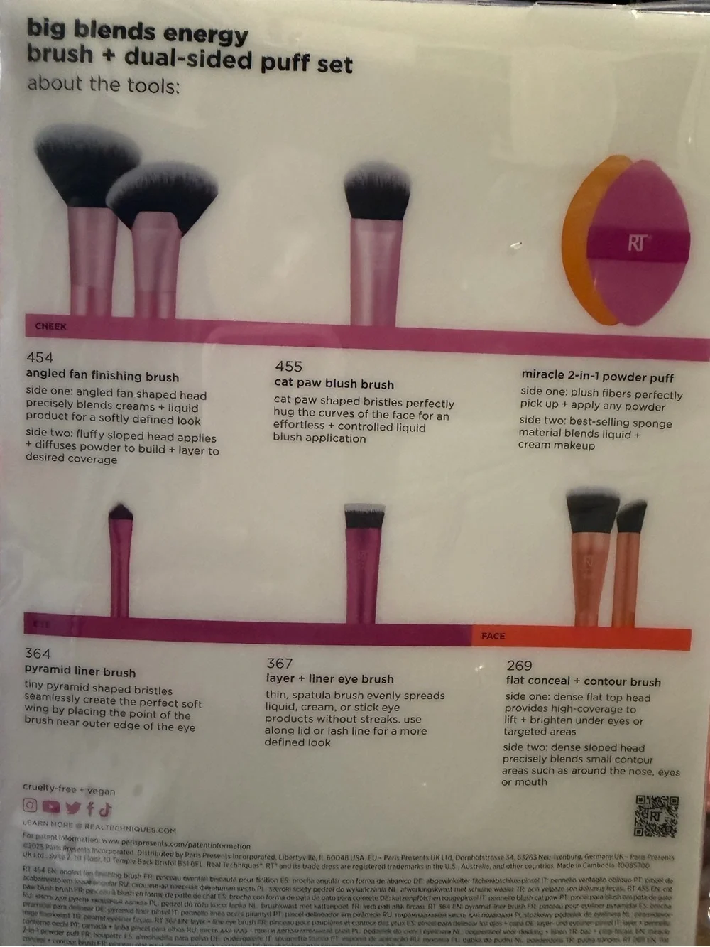 Real Techniques Pink and Purple Brush & Dual-Sided Puff Makeup Set